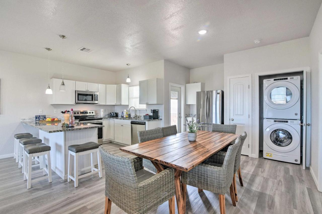 Surfside Beach Retreat With Deck And Ocean Views Dış mekan fotoğraf